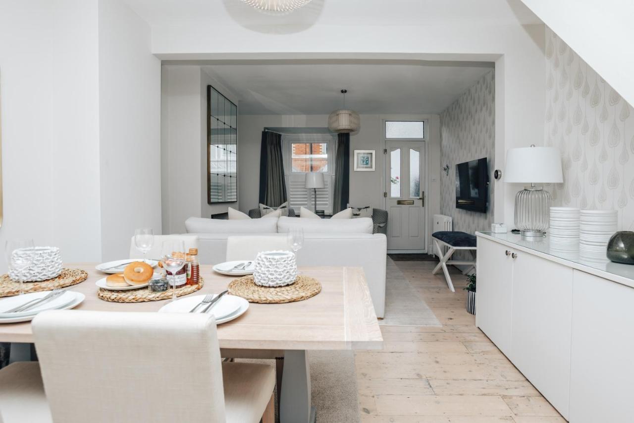The Dragonfly - Central 2 Bedroom House Henley-on-Thames Exterior photo