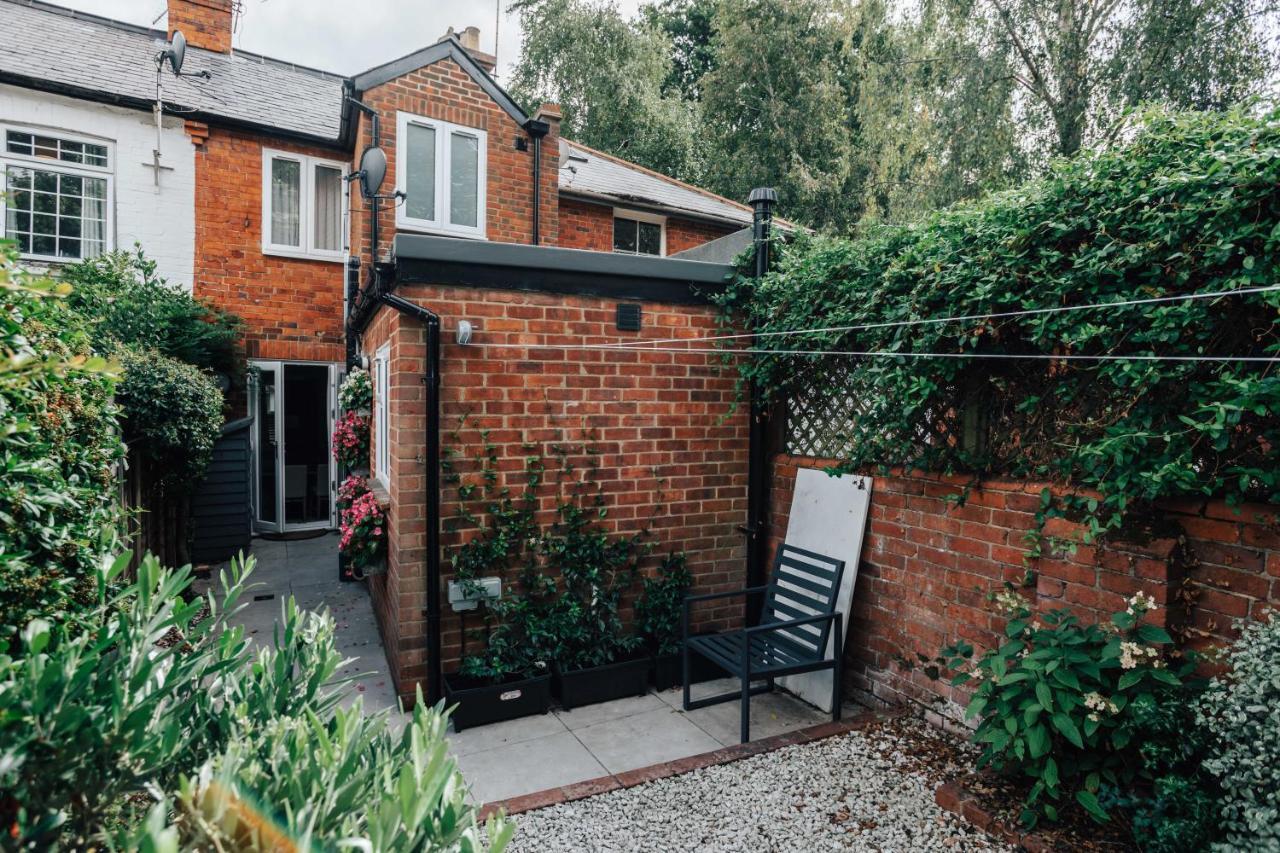 The Dragonfly - Central 2 Bedroom House Henley-on-Thames Exterior photo